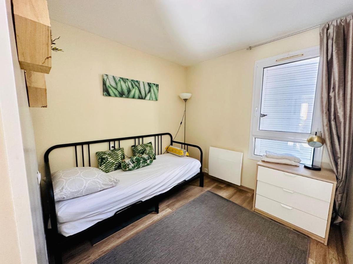 Appartement Eco 6 Personnes Мани льо Онгр Екстериор снимка