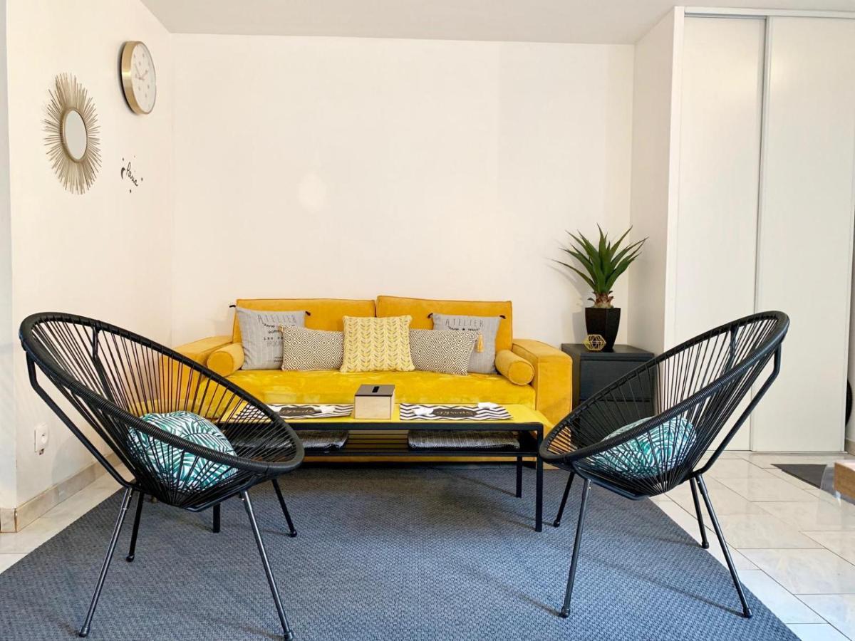 Appartement Eco 6 Personnes Мани льо Онгр Екстериор снимка